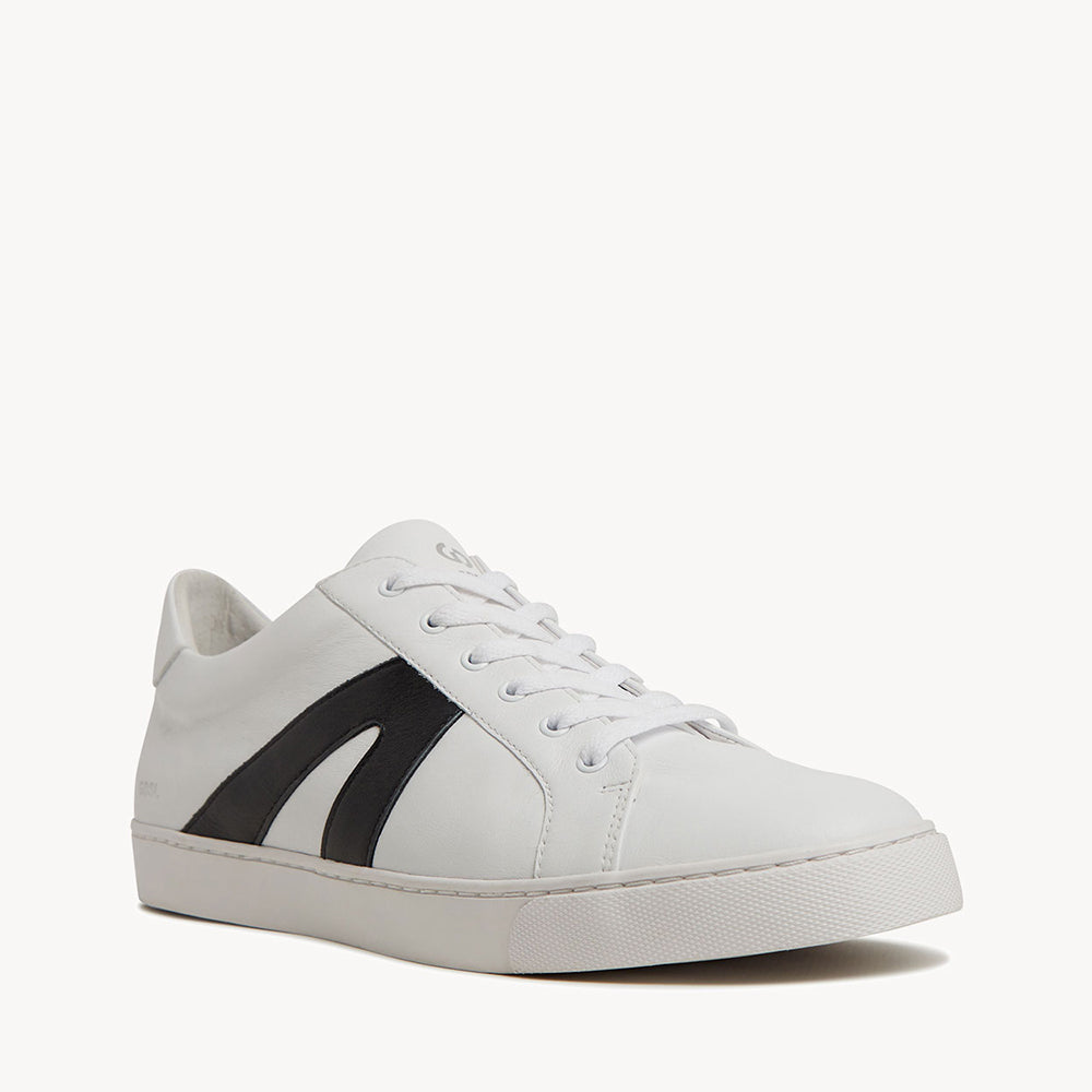 4002 Convergence - White Softie Leather/Black Leather