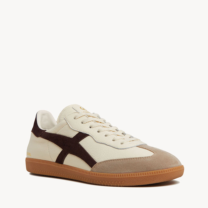 2001 Crossroads - Ivory Soft Leather/Coffee Suede