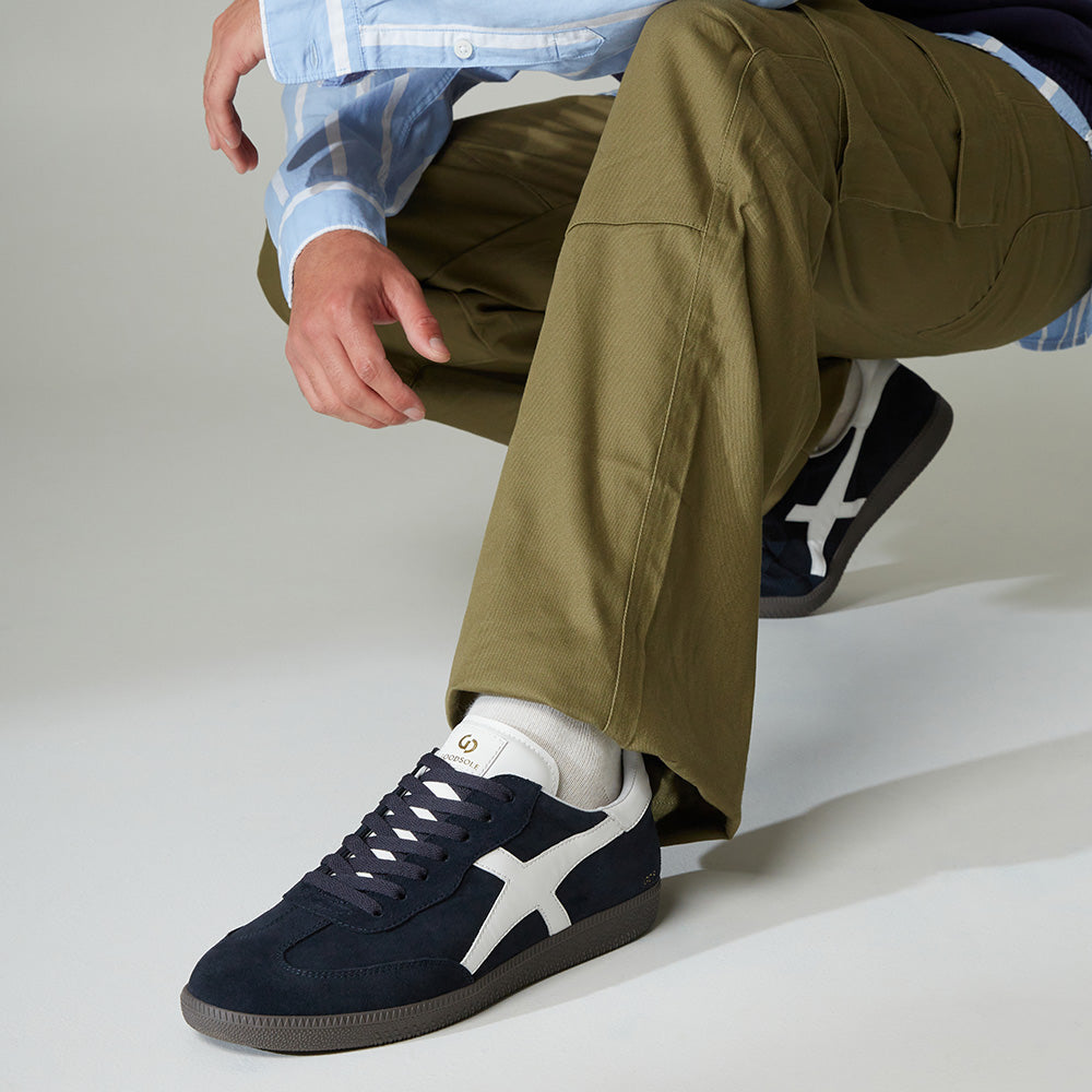 2001 Crossroads - Navy Suede/White Leather