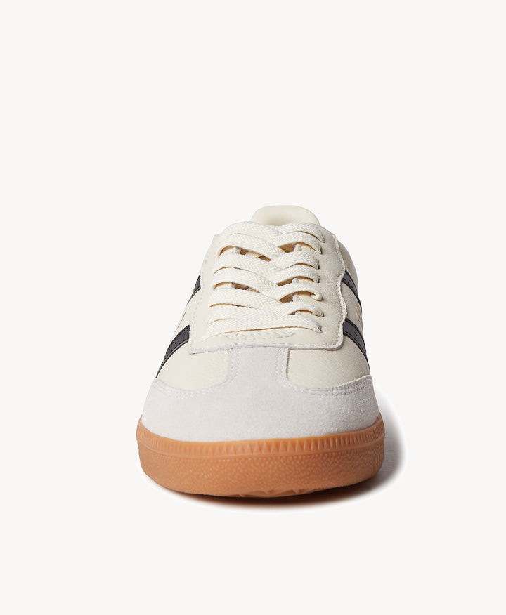 2001 Parallel - Ivory / Black Suede