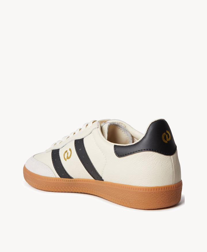 2001 Parallel - Ivory / Black Suede