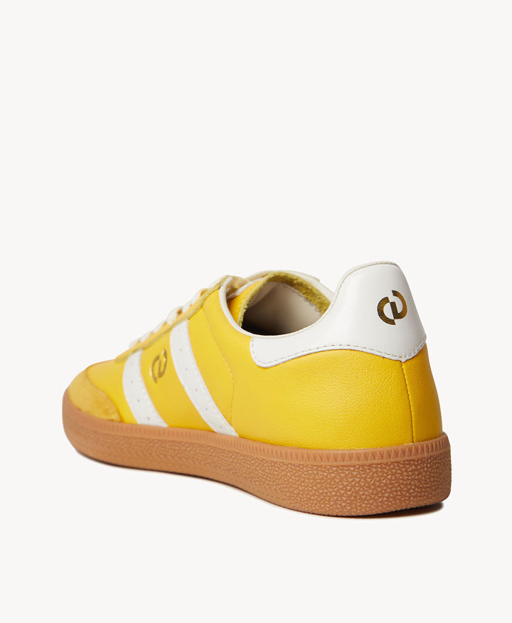 2001 Parallel - Yellow Leather/White