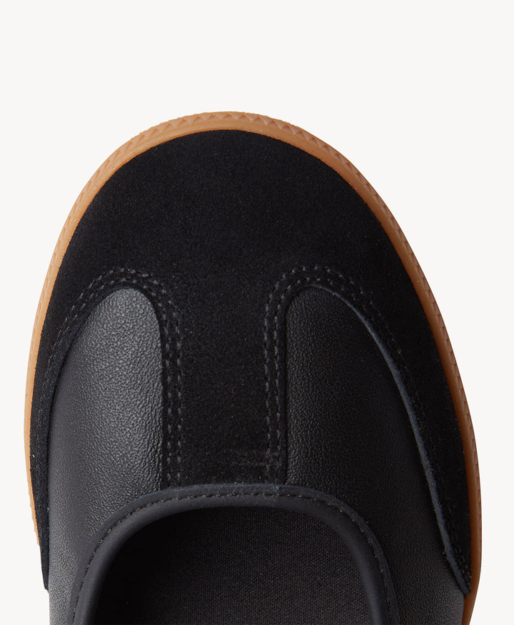 2001 Parlay - Black/White Leather