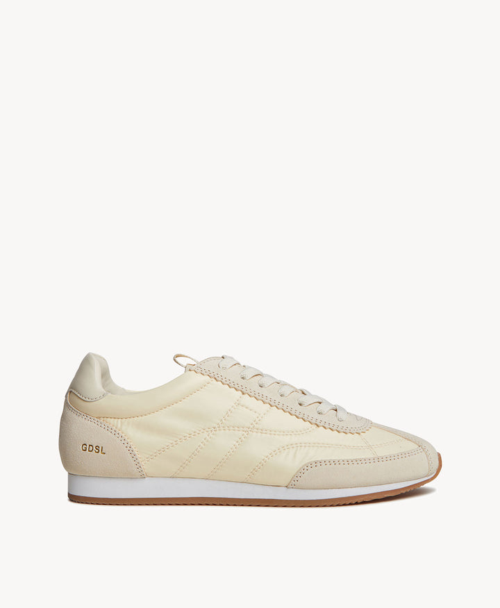 3001 Equal - Vanilla Suede/Nylon