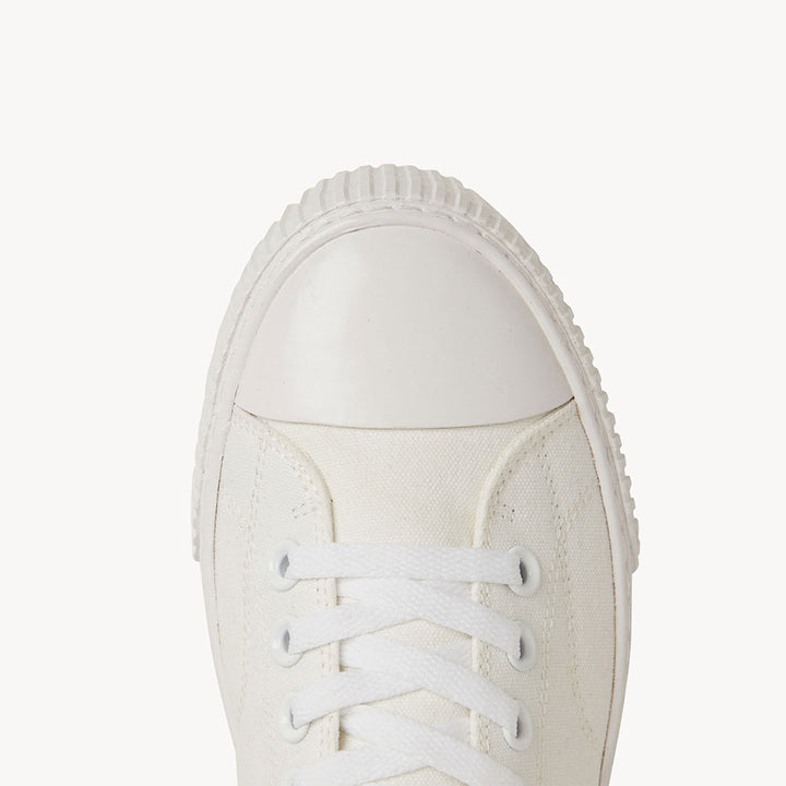 5001 Low - White Canvas/White Sole