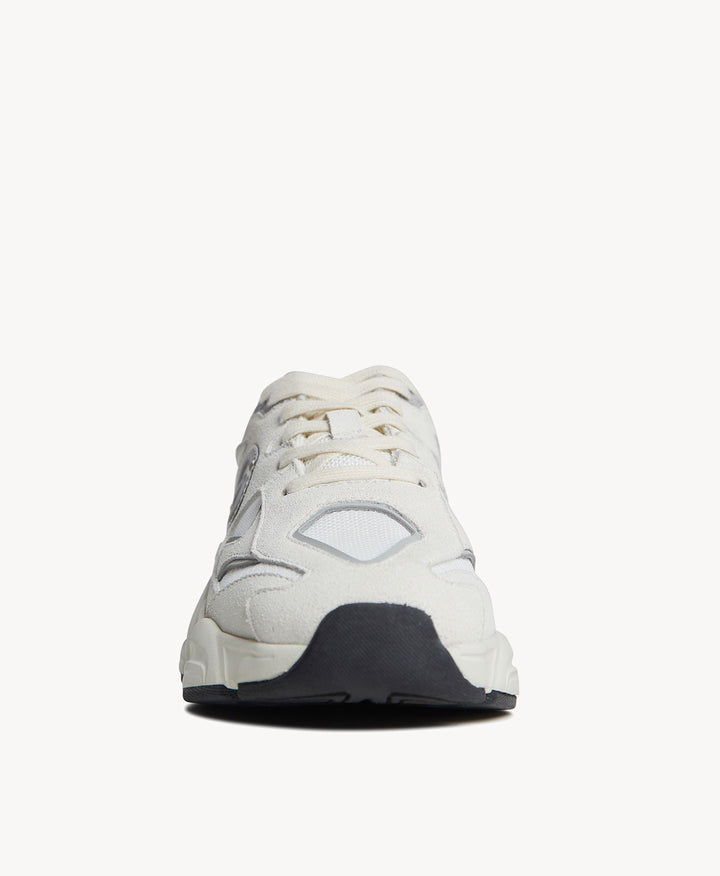 7001 Resonant - Bone Suede