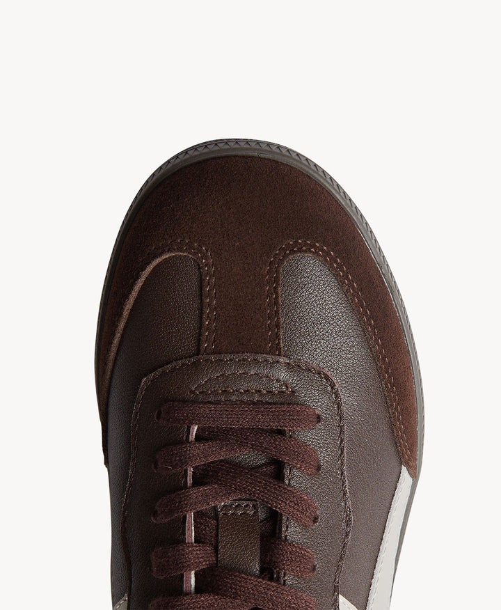 2001 Crossroads - Espresso / Bone Leather