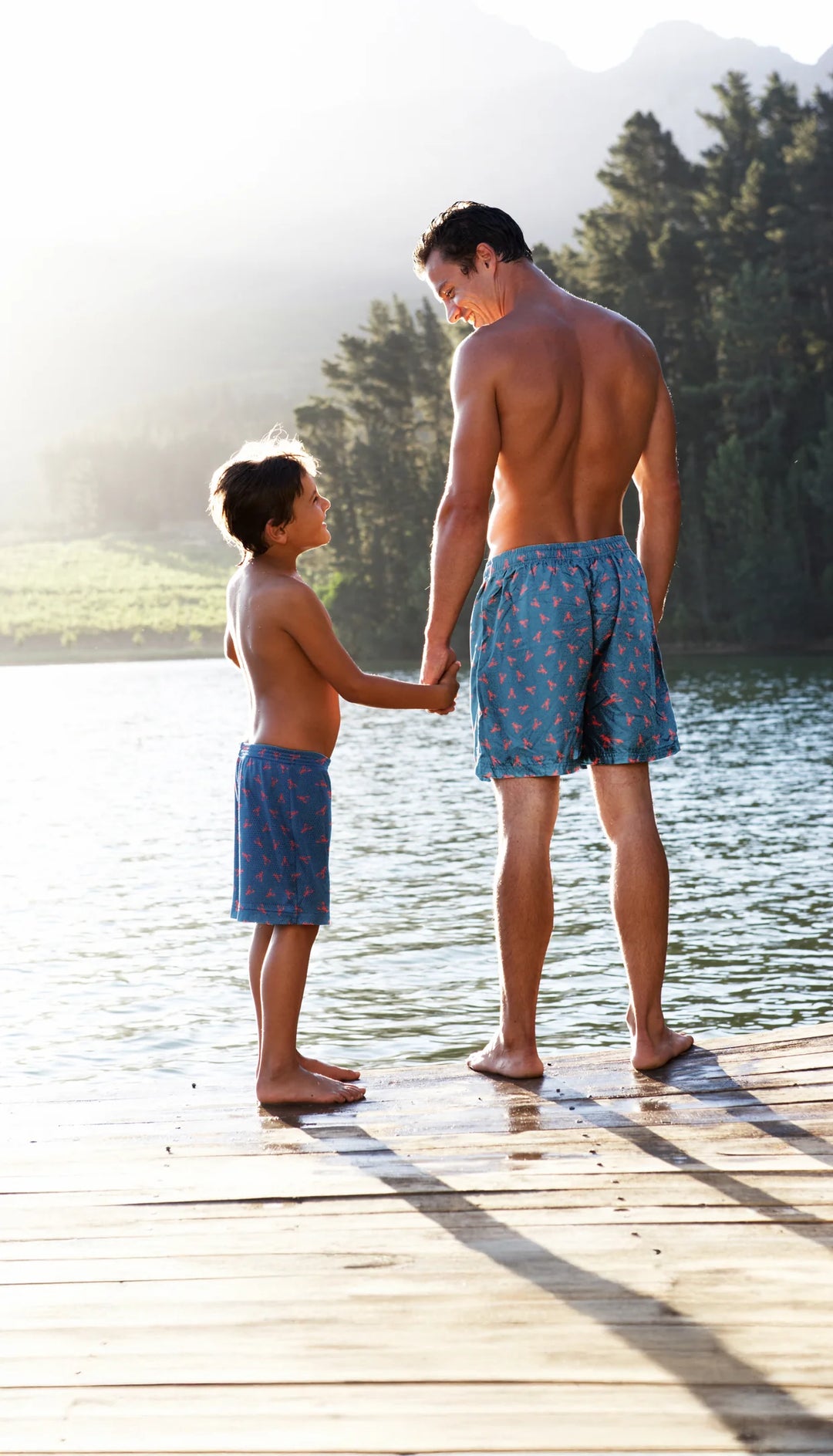 Côte d'Azur Swim Shorts - Blue Red Lobster